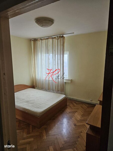 Ferdinand Vanzare apartament 3 camere cu centrala termica