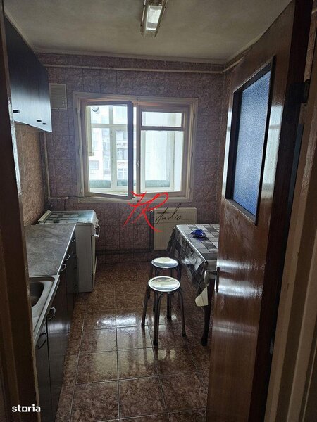 Ferdinand Vanzare apartament 3 camere cu centrala termica